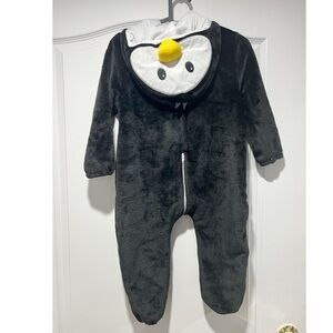 Black and White Fuzzy One-Piece Hooded Penguin Costume Romper Zip-up